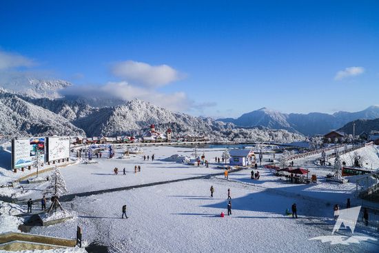 西岭雪山